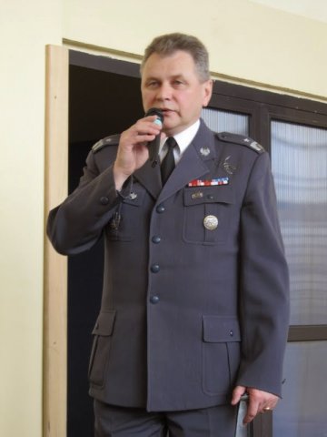 "Na skrzydłach orłów"